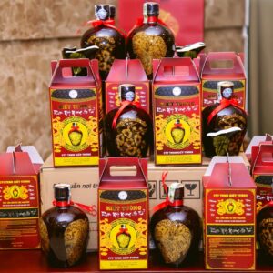 Rượu Nếp Nương Hạ Thổ Kiết Tường 6 Tháng