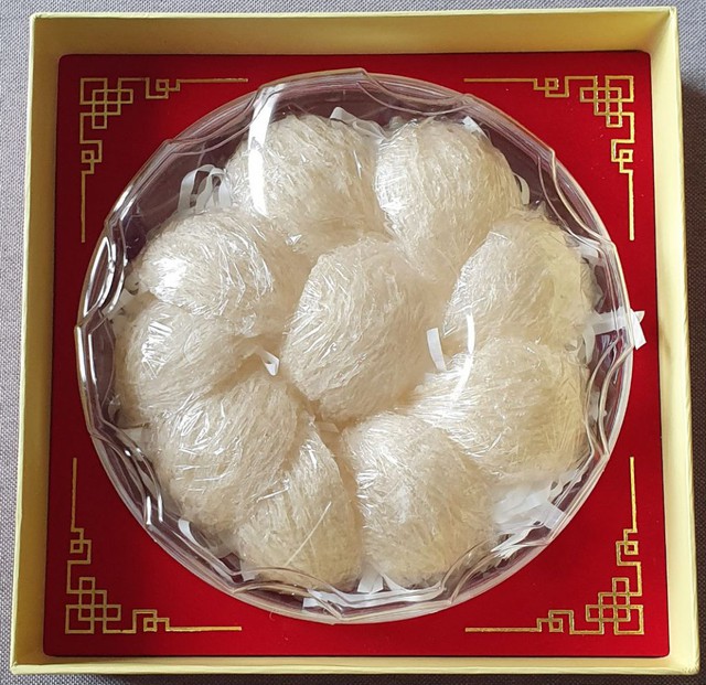 Quà Tết giá khủng, chỉ giới đại gia mới dám chi tiền: Có gì bên trong mà giá tới cả tỷ đồng/kg? - Ảnh 2.