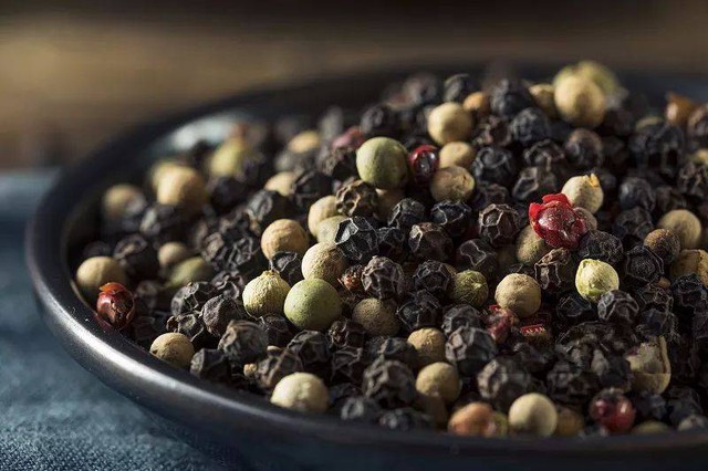 8 loại gia vị này là bậc thầy kéo dài tuổi thọ: Giúp bồi bổ ngũ tạng, chống lão hóa, tiêu diệt tế bào ung thư, cực bổ nhưng ít người hay - Ảnh 4. 8 loại gia vị này là bậc thầy kéo dài tuổi thọ: Giúp bồi bổ ngũ tạng, chống lão hóa, tiêu diệt tế bào ung thư, cực bổ nhưng ít người hay - Ảnh 4.