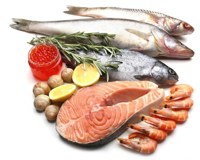 Nên cân bằng chất béo trong chế độ ăn uống hàng ngày.